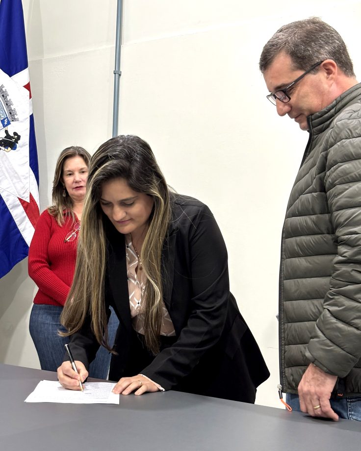 Novos membros tomam posse no Conselho Municipal de Habitação de Três Lagoas Novos membros tomam posse no Conselho Municipal de Habitação de Três Lagoas