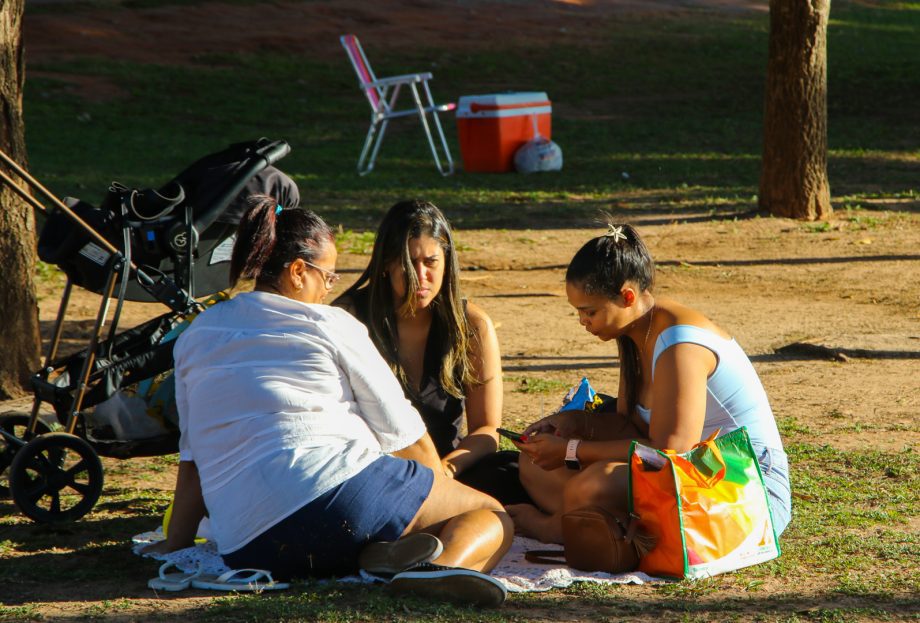 Prefeitura inicia revitalização do parquinho infantil da Lagoa Maior