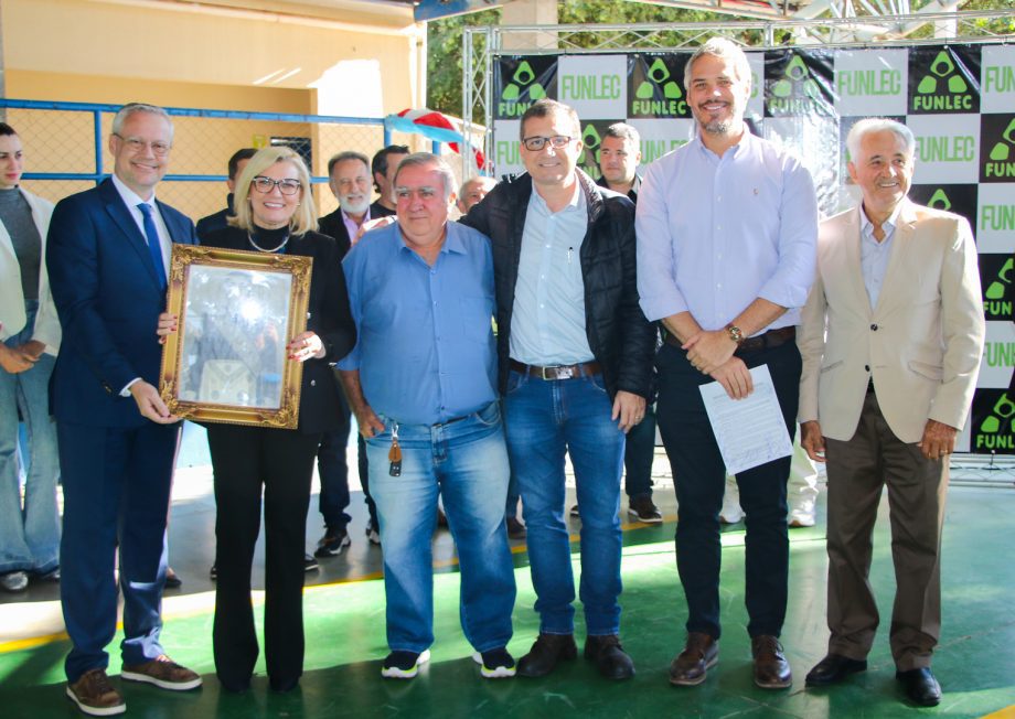 Prefeitura e União oficializam doação de áreas públicas após 30 anos de espera Prefeitura e União oficializam doação de áreas públicas após 30 anos de espera