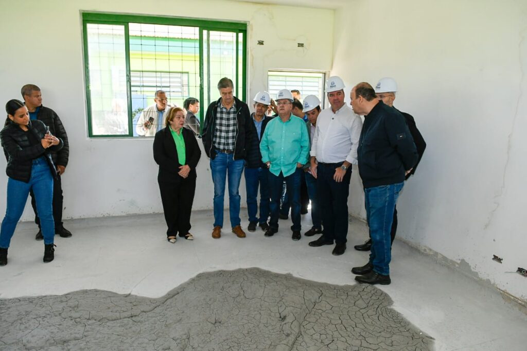 Com expansão econômica em Ribas do Rio Pardo, Governo de MS investe em educação e infraestrutura Com expansão econômica em Ribas do Rio Pardo, Governo de MS investe em educação e infraestrutura
