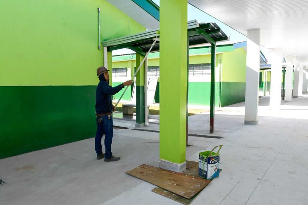 Com expansão econômica em Ribas do Rio Pardo, Governo de MS investe em educação e infraestrutura Com expansão econômica em Ribas do Rio Pardo, Governo de MS investe em educação e infraestrutura