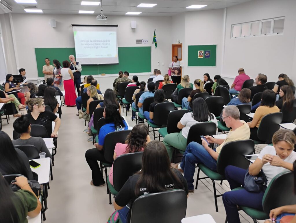 Dia D na fronteira com a Bolívia imuniza centenas e MS reforça bloqueio contra o sarampo