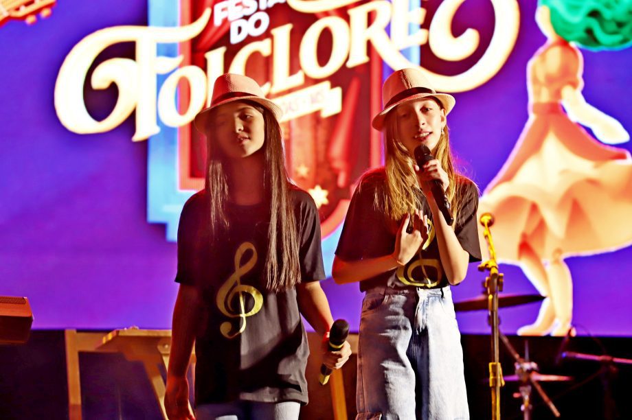 GALERIA DE FOTOS – Confira como foi a primeira noite da 35ª edição da Festa do Folclore GALERIA DE FOTOS – Confira como foi a primeira noite da 35ª edição da Festa do Folclore