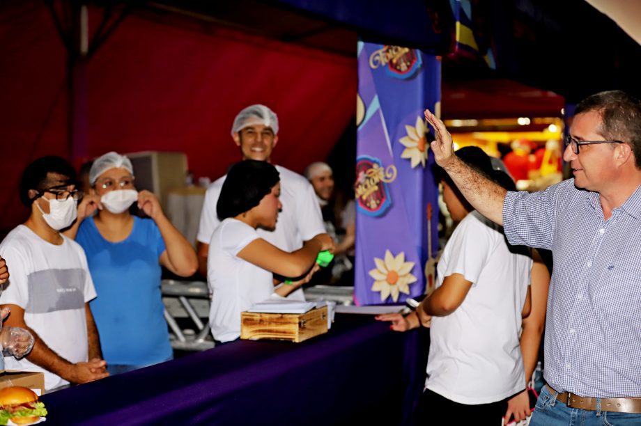 GALERIA DE FOTOS – Confira como foi a primeira noite da 35ª edição da Festa do Folclore GALERIA DE FOTOS – Confira como foi a primeira noite da 35ª edição da Festa do Folclore