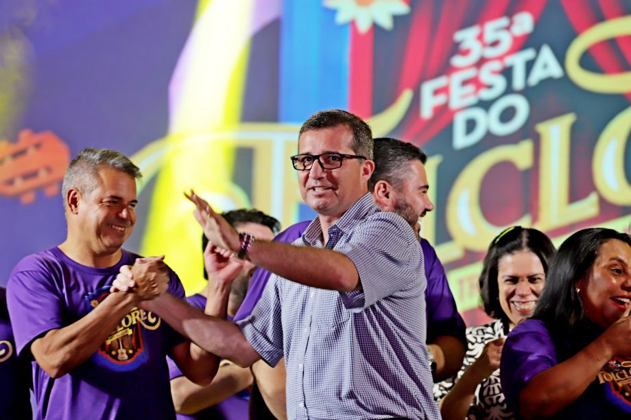 GALERIA DE FOTOS – Confira como foi a primeira noite da 35ª edição da Festa do Folclore GALERIA DE FOTOS – Confira como foi a primeira noite da 35ª edição da Festa do Folclore