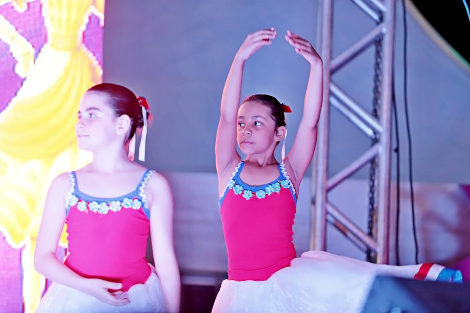 GALERIA DE FOTOS – Confira como foi a primeira noite da 35ª edição da Festa do Folclore GALERIA DE FOTOS – Confira como foi a primeira noite da 35ª edição da Festa do Folclore
