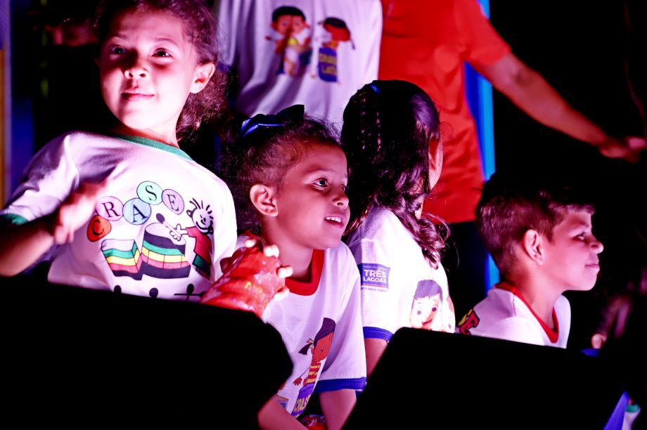GALERIA DE FOTOS – Confira como foi a primeira noite da 35ª edição da Festa do Folclore GALERIA DE FOTOS – Confira como foi a primeira noite da 35ª edição da Festa do Folclore
