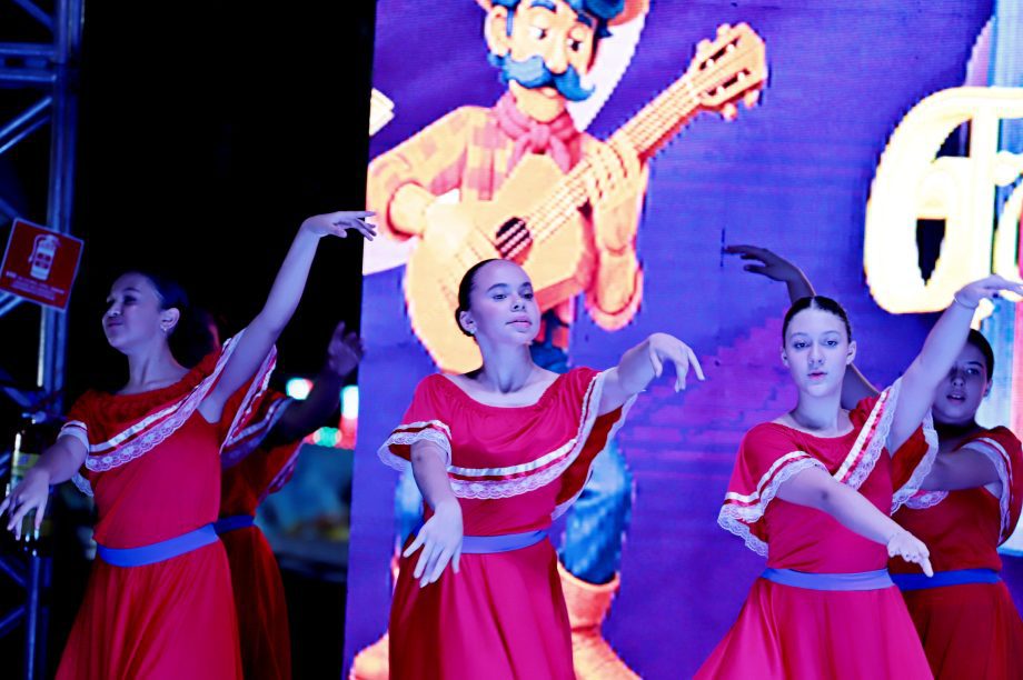 GALERIA DE FOTOS – Confira como foi a primeira noite da 35ª edição da Festa do Folclore GALERIA DE FOTOS – Confira como foi a primeira noite da 35ª edição da Festa do Folclore