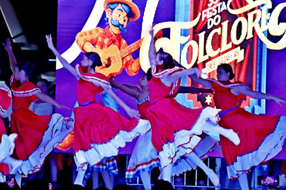 GALERIA DE FOTOS – Confira como foi a primeira noite da 35ª edição da Festa do Folclore GALERIA DE FOTOS – Confira como foi a primeira noite da 35ª edição da Festa do Folclore
