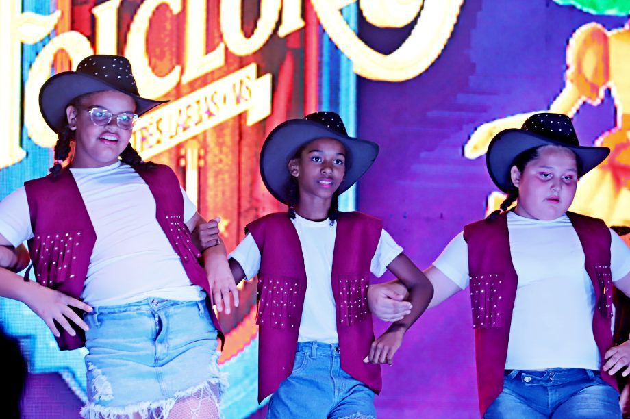 GALERIA DE FOTOS – Confira como foi a primeira noite da 35ª edição da Festa do Folclore GALERIA DE FOTOS – Confira como foi a primeira noite da 35ª edição da Festa do Folclore