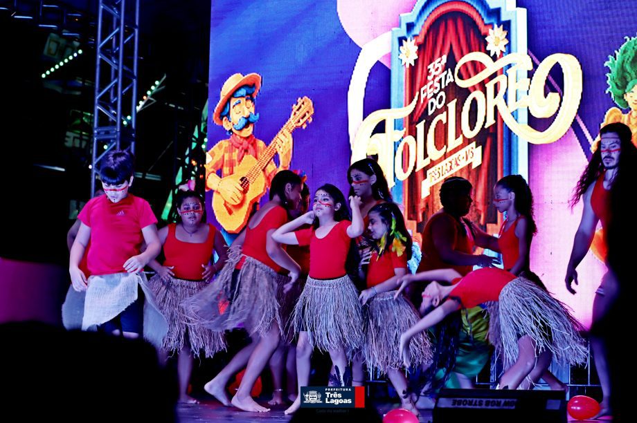 GALERIA DE FOTOS – Confira como foi a primeira noite da 35ª edição da Festa do Folclore GALERIA DE FOTOS – Confira como foi a primeira noite da 35ª edição da Festa do Folclore