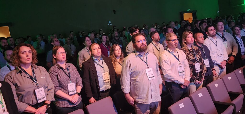 Show Florestal retorna a Três Lagoas com congresso de referência nacional