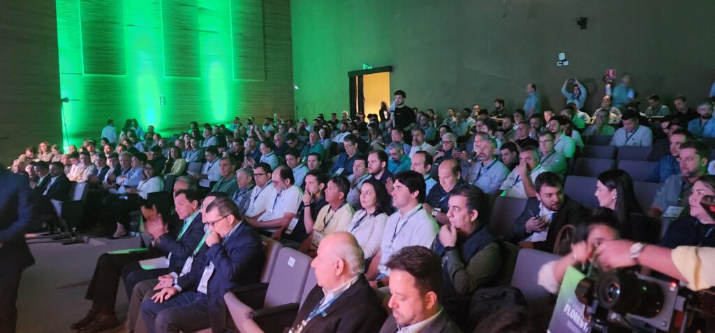 Show Florestal retorna a Três Lagoas com congresso de referência nacional