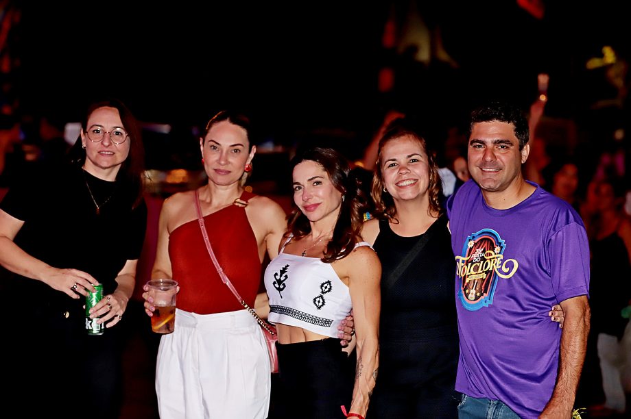 GALERIA DE FOTOS – Fábio Junior emociona multidão na terceira noite da 35ª Festa do Folclore em TL GALERIA DE FOTOS – Fábio Junior emociona multidão na terceira noite da 35ª Festa do Folclore em TL