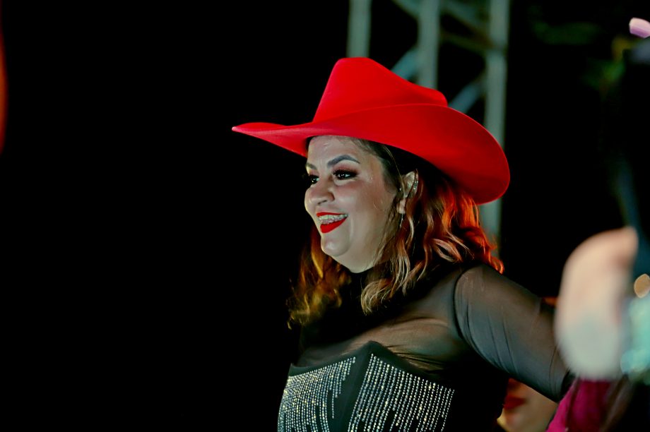 GALERIA DE FOTOS – Fábio Junior emociona multidão na terceira noite da 35ª Festa do Folclore em TL GALERIA DE FOTOS – Fábio Junior emociona multidão na terceira noite da 35ª Festa do Folclore em TL