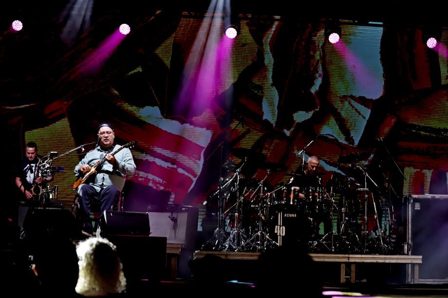 35ª Festa do Folclore encerra com show histórico dos Paralamas do Sucesso em Três Lagoas