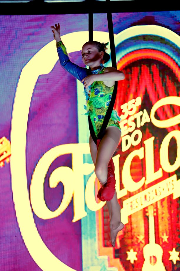 35ª Festa do Folclore encerra com show histórico dos Paralamas do Sucesso em Três Lagoas