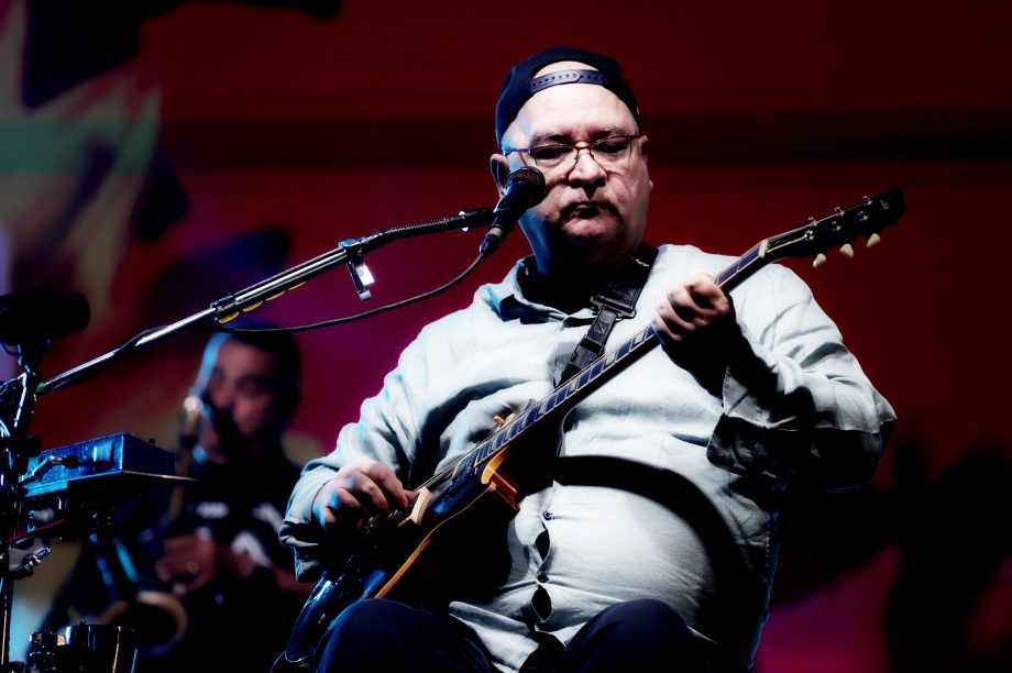 35ª Festa do Folclore encerra com show histórico dos Paralamas do Sucesso em Três Lagoas
