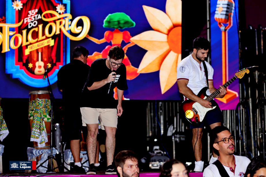 35ª Festa do Folclore encerra com show histórico dos Paralamas do Sucesso em Três Lagoas
