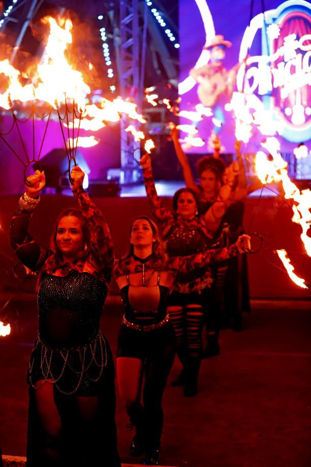 35ª Festa do Folclore encerra com show histórico dos Paralamas do Sucesso em Três Lagoas