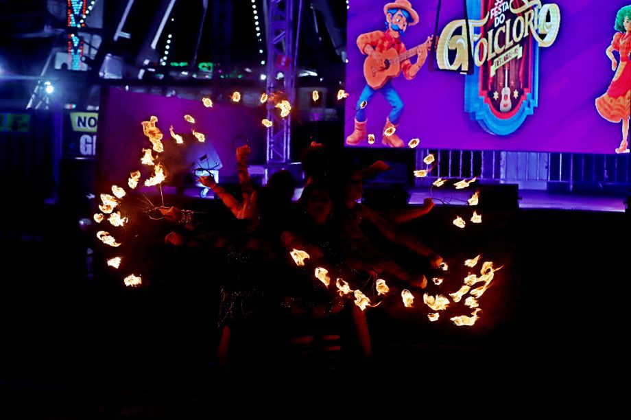 35ª Festa do Folclore encerra com show histórico dos Paralamas do Sucesso em Três Lagoas