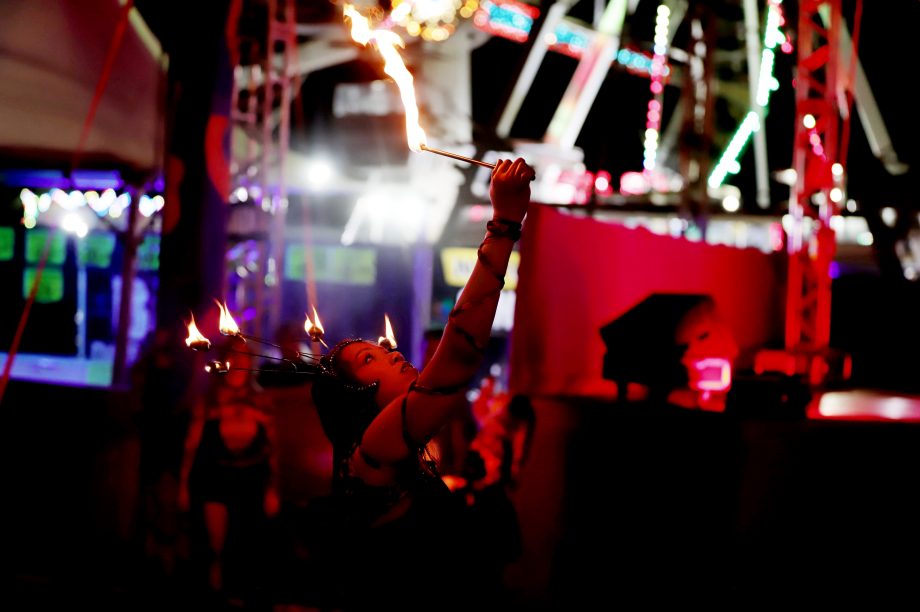 35ª Festa do Folclore encerra com show histórico dos Paralamas do Sucesso em Três Lagoas
