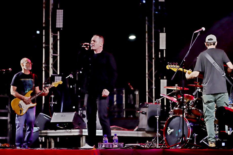 35ª Festa do Folclore encerra com show histórico dos Paralamas do Sucesso em Três Lagoas
