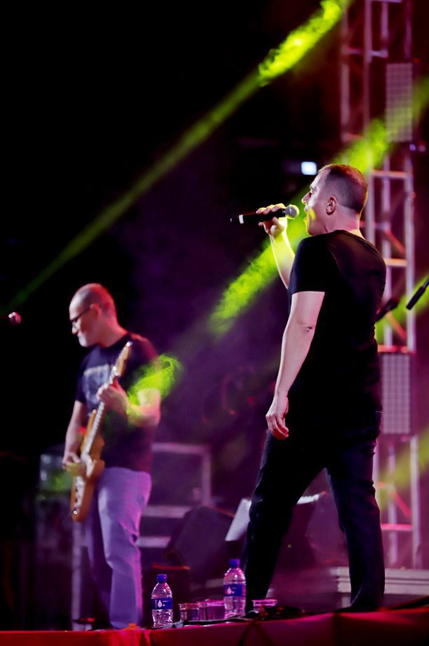 35ª Festa do Folclore encerra com show histórico dos Paralamas do Sucesso em Três Lagoas