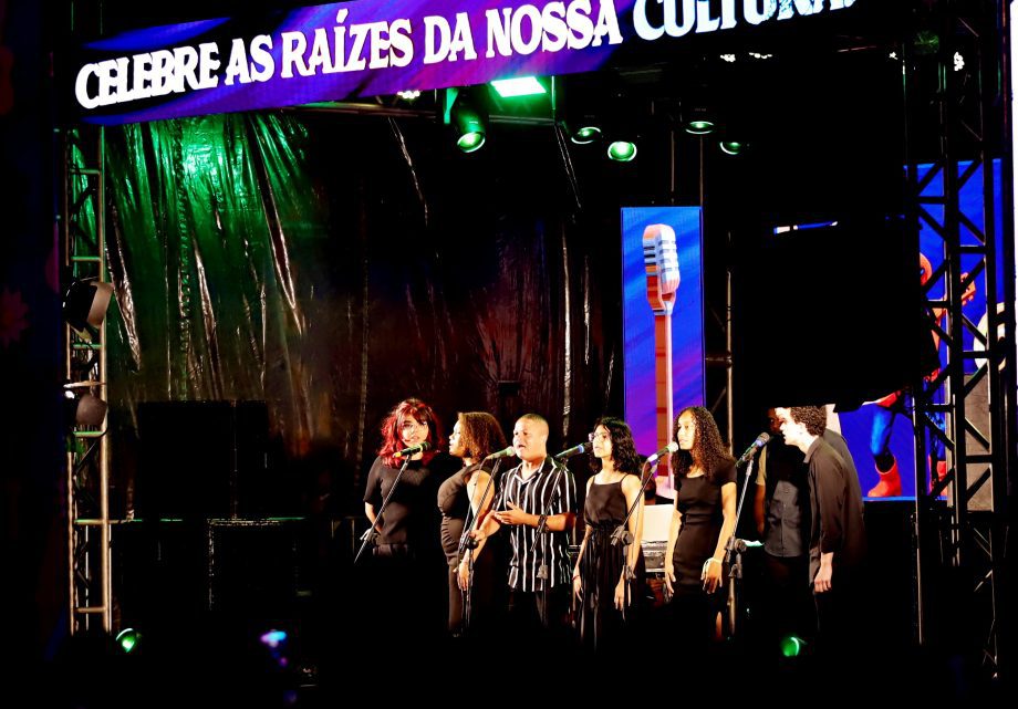 35ª Festa do Folclore encerra com show histórico dos Paralamas do Sucesso em Três Lagoas