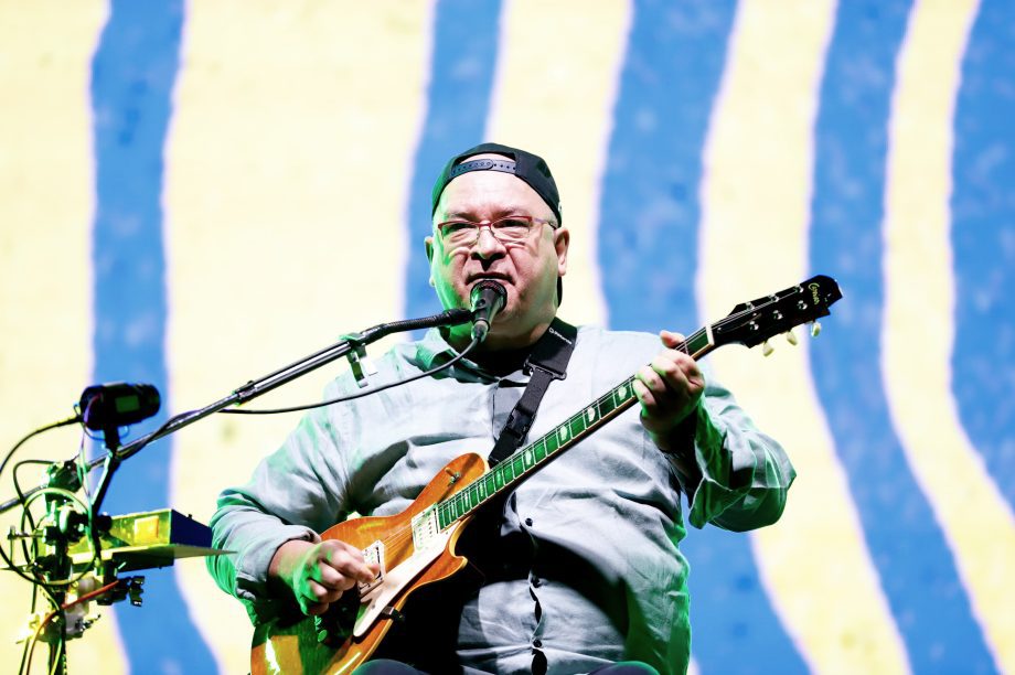 35ª Festa do Folclore encerra com show histórico dos Paralamas do Sucesso em Três Lagoas