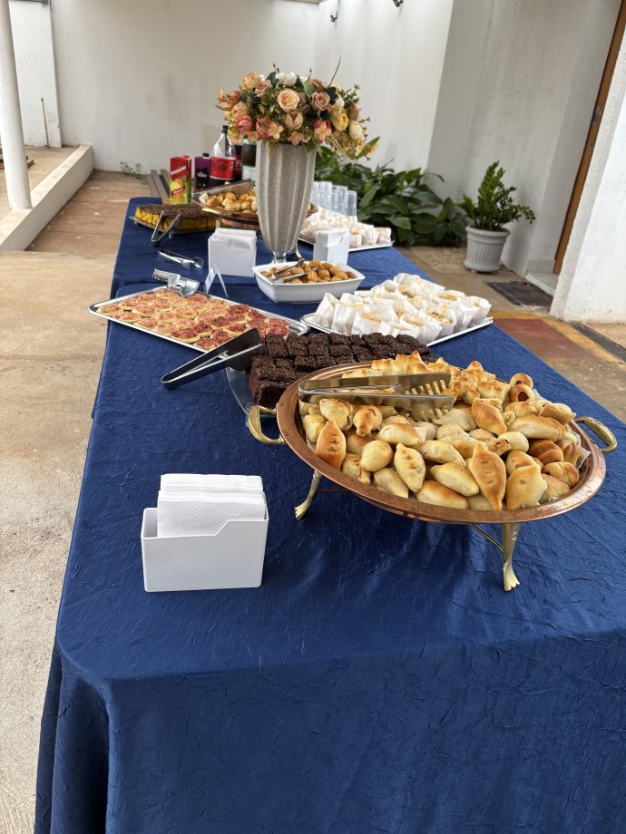 Prefeito realiza café da tarde com alunos do CER II, APAE e familiares em Comemoração à Semana da Deficiência Intelectual e Múltipla Prefeito realiza café da tarde com alunos do CER II, APAE e familiares em Comemoração à Semana da Deficiência Intelectual e Múltipla