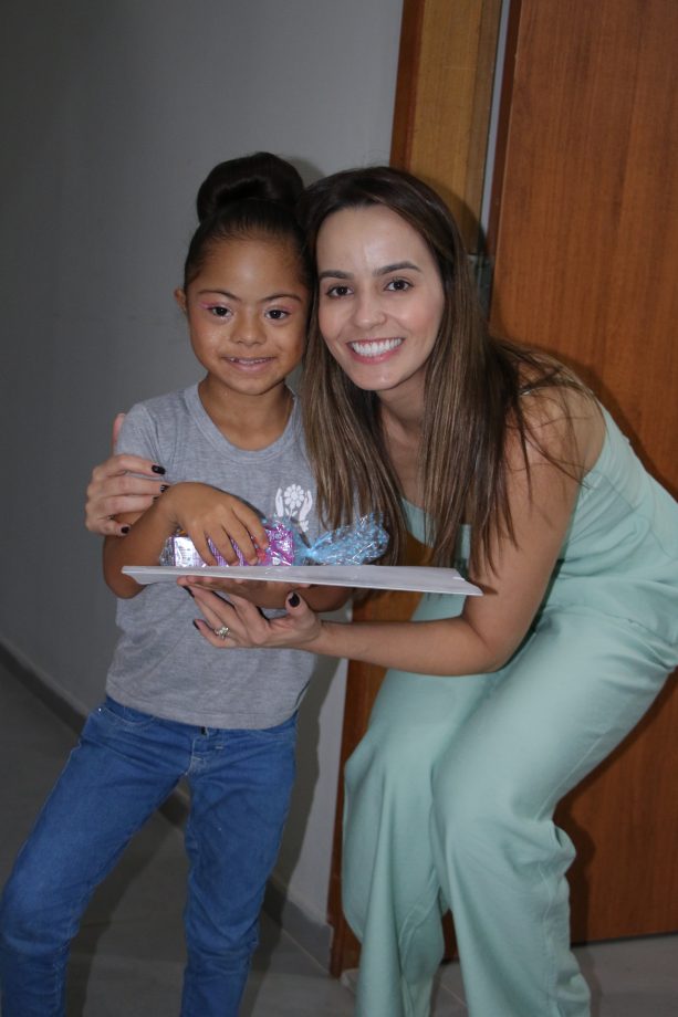 Prefeito realiza café da tarde com alunos do CER II, APAE e familiares em Comemoração à Semana da Deficiência Intelectual e Múltipla Prefeito realiza café da tarde com alunos do CER II, APAE e familiares em Comemoração à Semana da Deficiência Intelectual e Múltipla