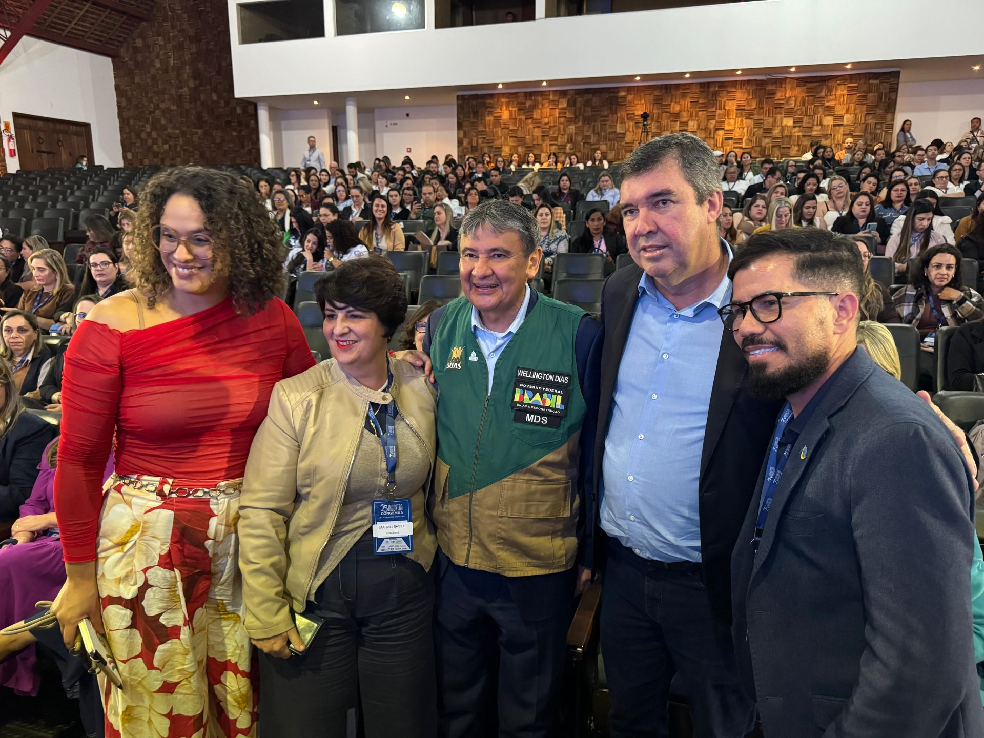 Gestores e autoridades discutem integração de políticas sociais em evento do Congemas Gestores e autoridades discutem integração de políticas sociais em evento do Congemas