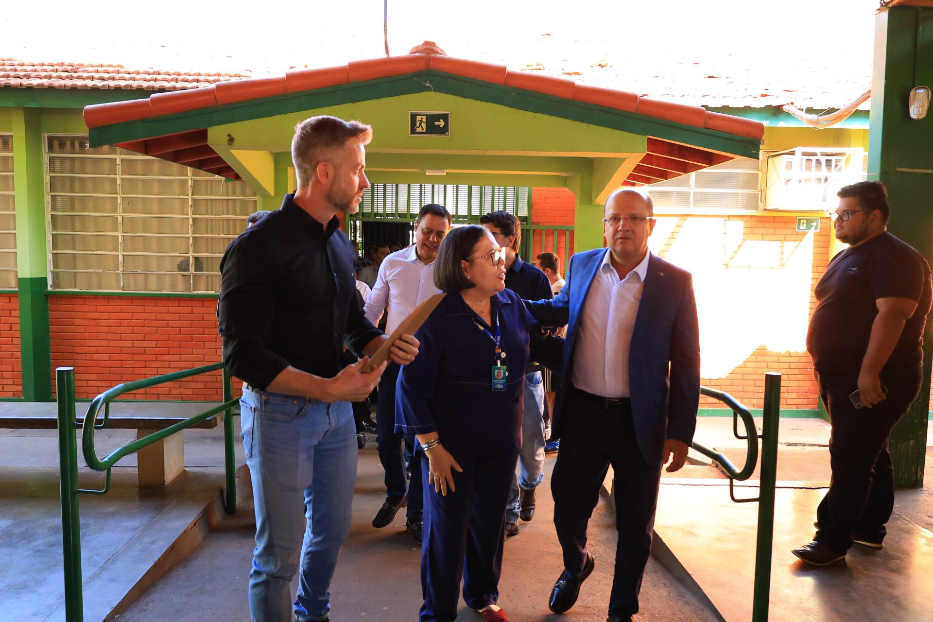Governo de MS leva investimentos em educação e infraestrutura a Aparecida do Taboado