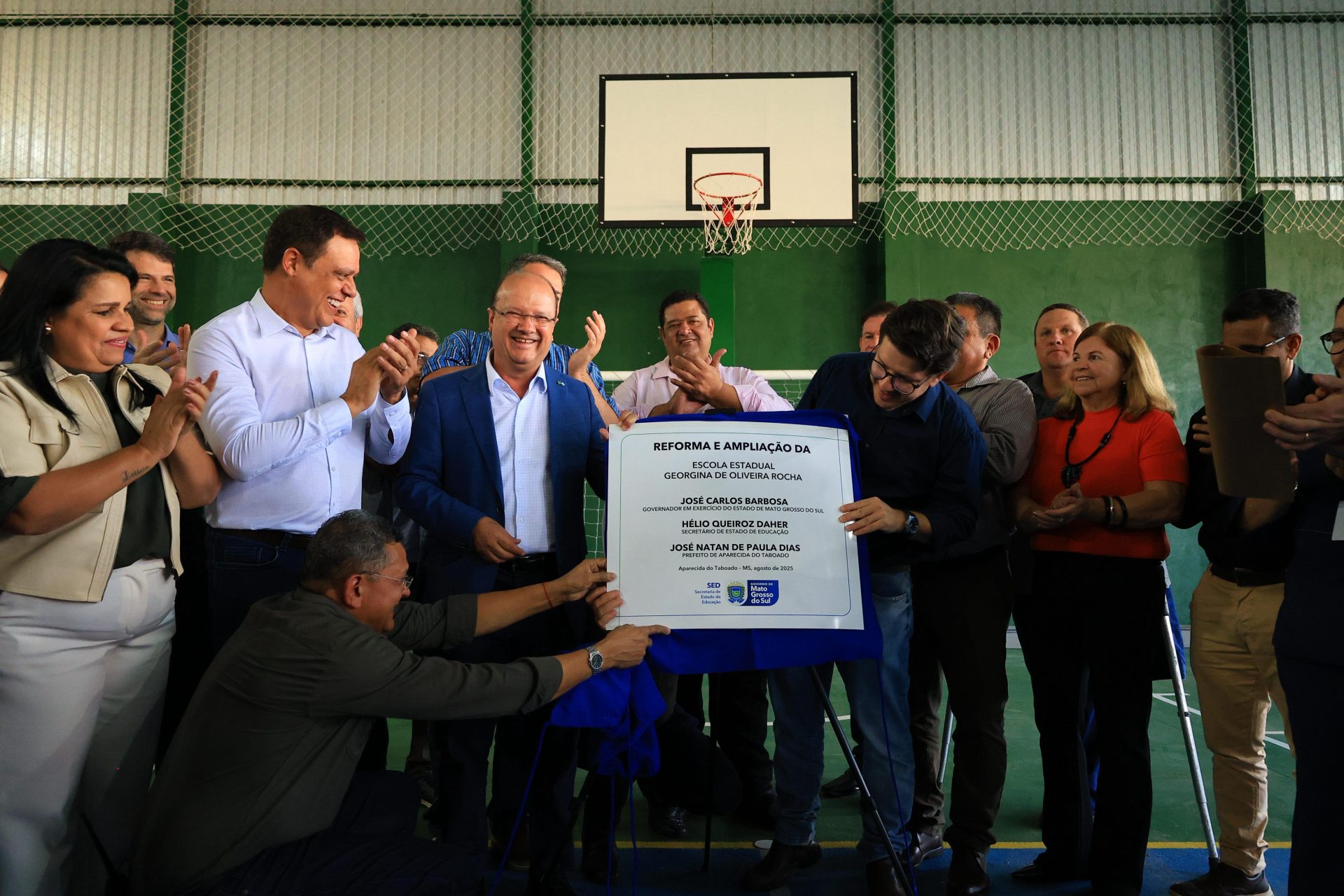 Governo de MS leva investimentos em educação e infraestrutura a Aparecida do Taboado