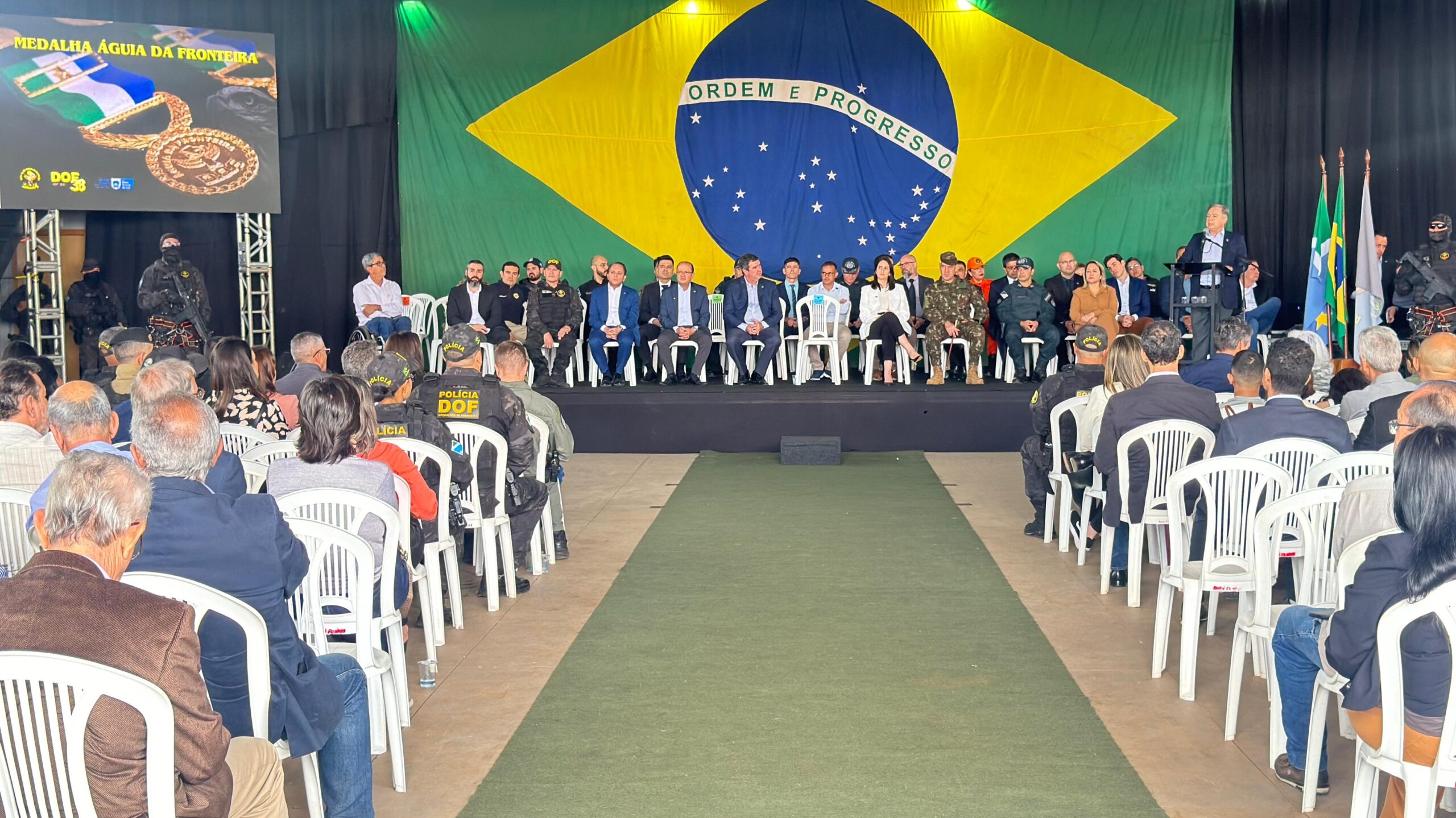 DOF realiza entrega da medalha Águia da Fronteira a 32 agraciados