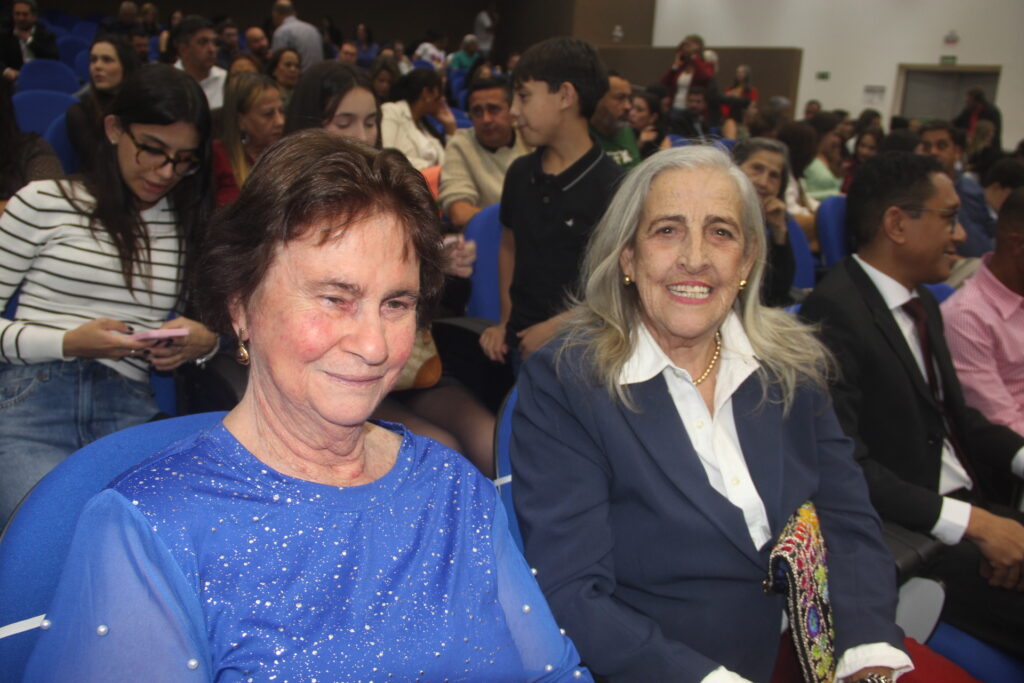 Uma noite para a história: Câmara Municipal celebra 110 anos com homenagens marcadas por emoção e reconhecimento