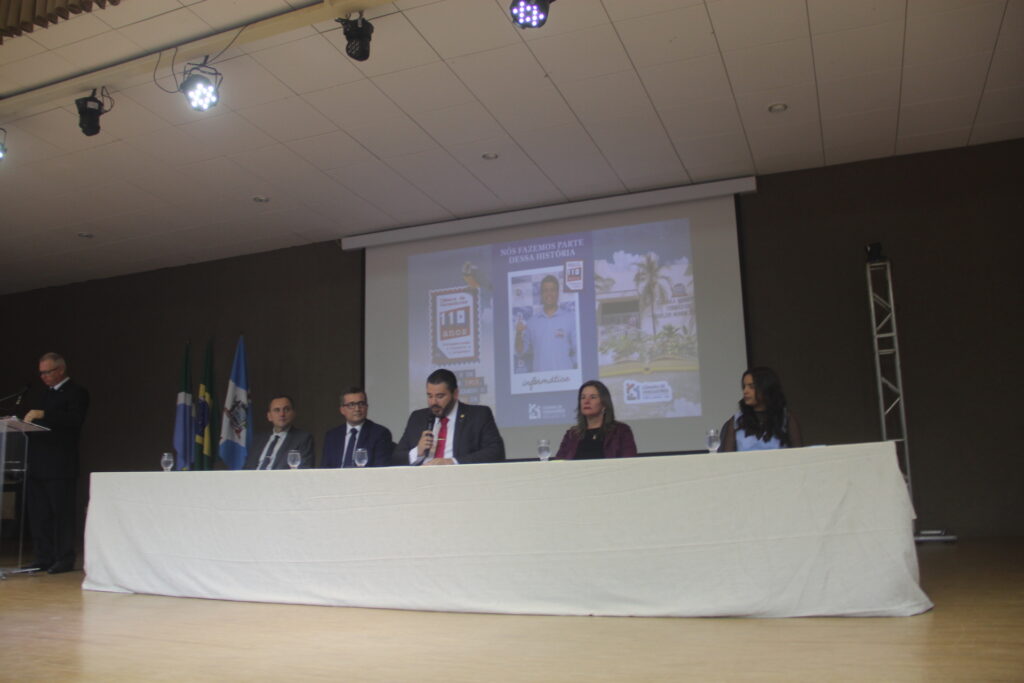 Uma noite para a história: Câmara Municipal celebra 110 anos com homenagens marcadas por emoção e reconhecimento