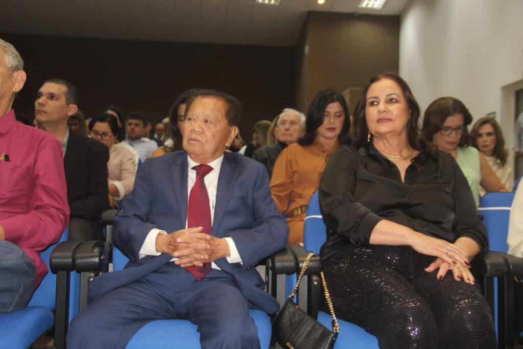 Uma noite para a história: Câmara Municipal celebra 110 anos com homenagens marcadas por emoção e reconhecimento