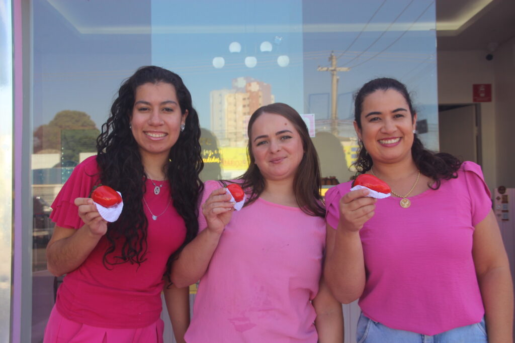 'Morango Day' encanta Três Lagoas e mostra a força do empreendedorismo feminino inspirado nas redes sociais 'Morango Day' encanta Três Lagoas e mostra a força do empreendedorismo feminino inspirado nas redes sociais