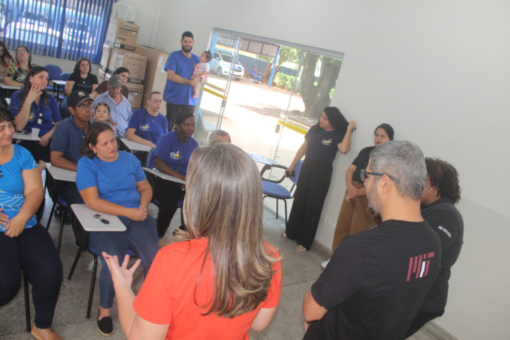 Seis anos de inclusão: Central de Libras celebra aniversário com emoção e reconhecimento em Três Lagoas Seis anos de inclusão: Central de Libras celebra aniversário com emoção e reconhecimento em Três Lagoas