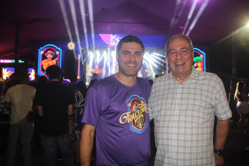 Prefeito Cassiano Maia dá pontapé inicial na 35ª Festa do Folclore e reforça união com o Legislativo Prefeito Cassiano Maia dá pontapé inicial na 35ª Festa do Folclore e reforça união com o Legislativo