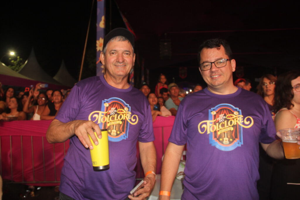Entre emoções e elogios, Eduardo Costa enaltece Três Lagoas em noite de show Entre emoções e elogios, Eduardo Costa enaltece Três Lagoas em noite de show