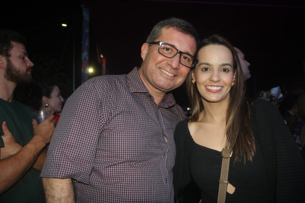 Entre emoções e elogios, Eduardo Costa enaltece Três Lagoas em noite de show Entre emoções e elogios, Eduardo Costa enaltece Três Lagoas em noite de show