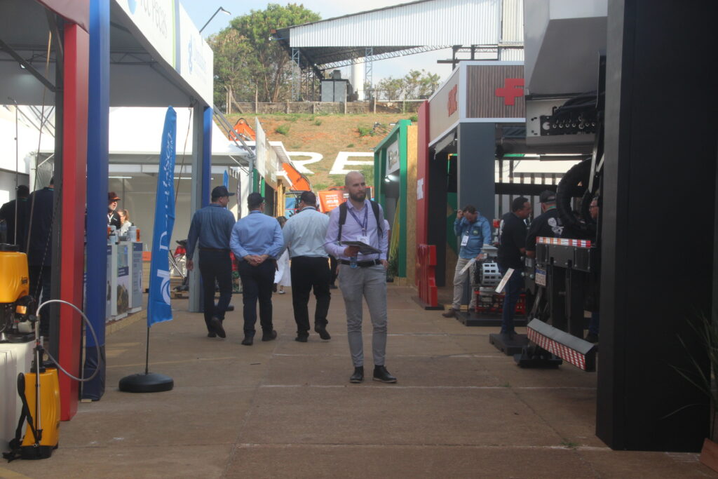 Show Florestal coloca Três Lagoas no centro do mercado global da celulose