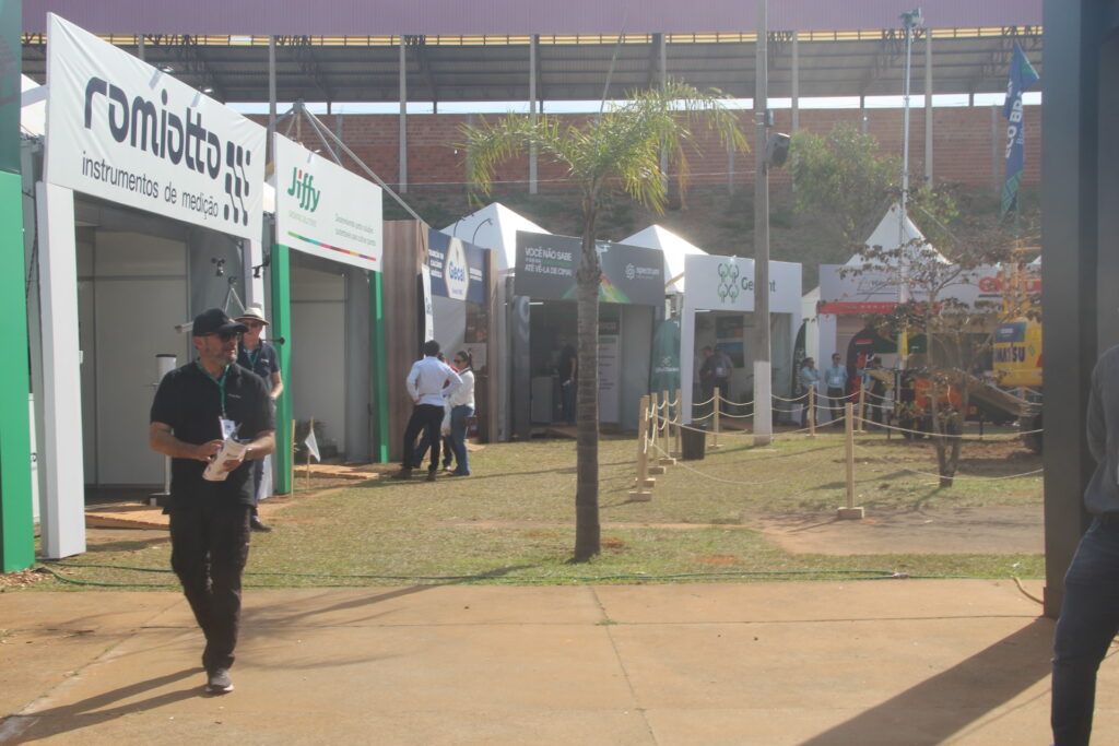 Show Florestal coloca Três Lagoas no centro do mercado global da celulose
