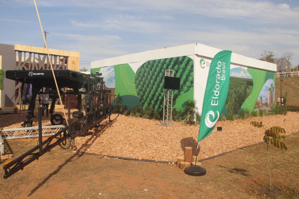 Show Florestal coloca Três Lagoas no centro do mercado global da celulose