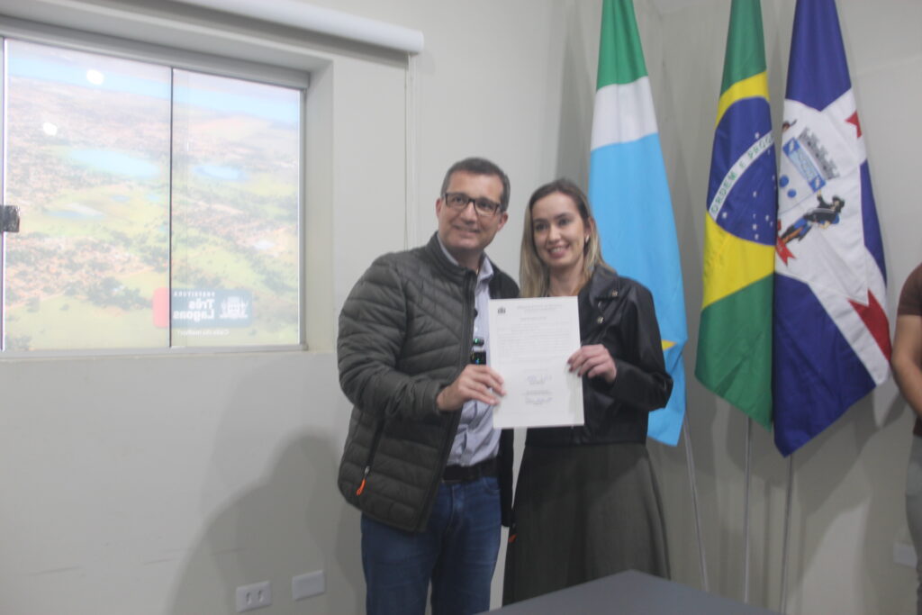 Prefeito Dr. Cassiano Maia reforça equipe da saúde e garante medicamentos em todos os postos em Três Lagoas Prefeito Dr. Cassiano Maia reforça equipe da saúde e garante medicamentos em todos os postos em Três Lagoas