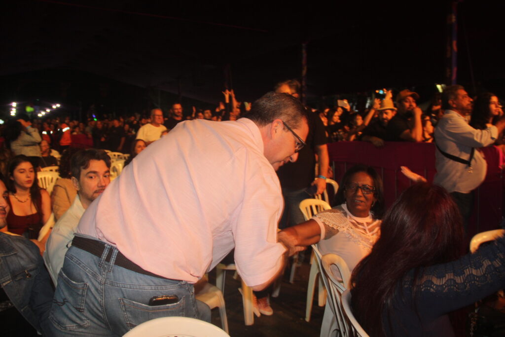 Três Lagoas recebe pela primeira vez os 'Paralamas do Sucesso' em show histórico no folclore Três Lagoas recebe pela primeira vez os 'Paralamas do Sucesso' em show histórico no folclore