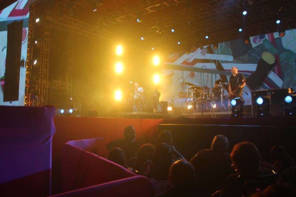 Três Lagoas recebe pela primeira vez os 'Paralamas do Sucesso' em show histórico no folclore Três Lagoas recebe pela primeira vez os 'Paralamas do Sucesso' em show histórico no folclore